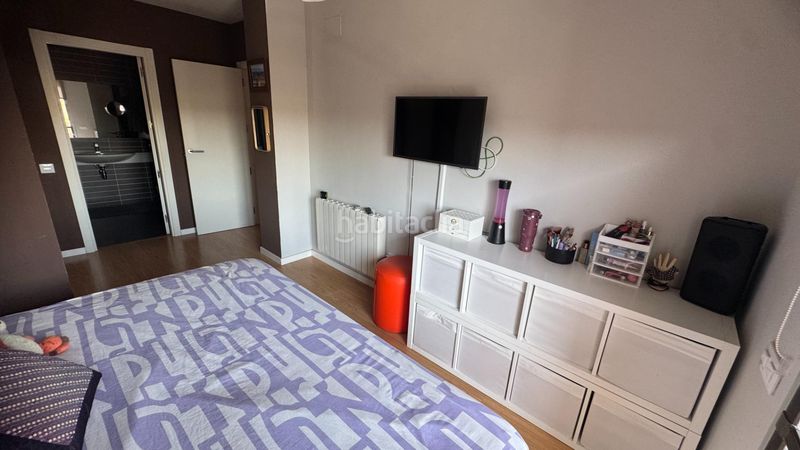 Foto 4bfe5d04-e704-4719-aab0-78e1d5e4daea. Casa adossada amb aparcament a Roca del Vallès (La)