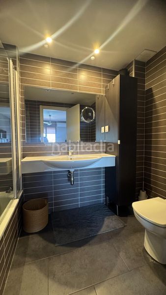 Foto 52b6e17d-6f7a-4cd0-8679-077effb96a3a. Casa adossada amb aparcament a Roca del Vallès (La)
