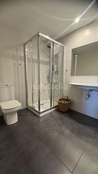 Foto cff95457-9c35-4635-8f70-3c0f5ea880d6. Casa adossada amb aparcament a Roca del Vallès (La)