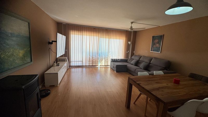 Foto e68a9a33-c6ce-478b-b6ba-ac56a9a35024. Casa adossada amb aparcament a Roca del Vallès (La)