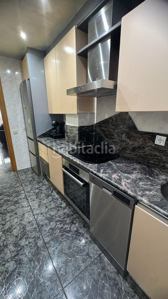 Foto af84863c-34d0-4707-86f2-93ee31e2df95. Àtic a Montcada Centre - La Ribera Montcada i Reixac