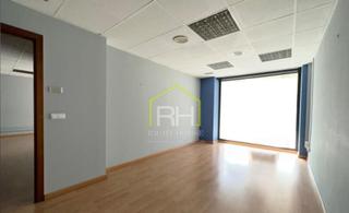 Business premise in Encamp