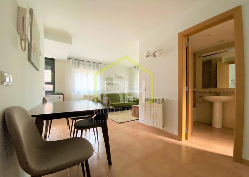 Foto 1c9d6352-8192-485b-bd15-2b23d02d7099. Apartment with heating parking in Les Escaldes Escaldes-Engordany