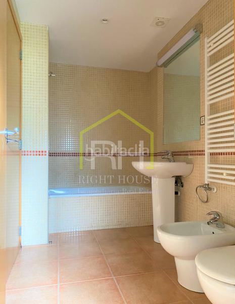 Foto 38ab6b98-6508-41eb-9856-9b34ae8cc375. Apartment with heating parking in Les Escaldes Escaldes-Engordany