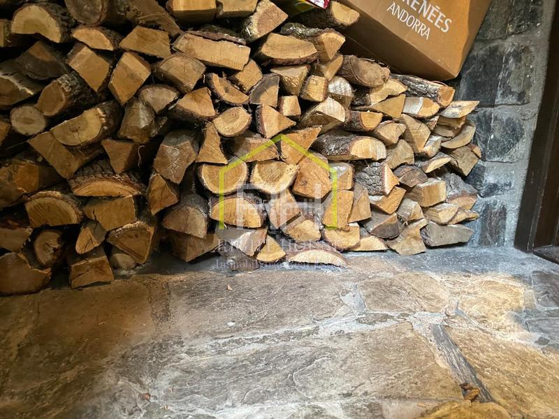 Foto 1abdcd1a-46c5-49b7-a5a5-d35fc2936640. Alquiler chalet espectacular casa en alquiler en vila en Madrid