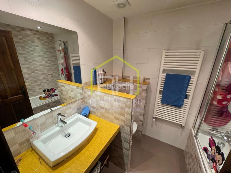 Foto 2ac24b55-ac0a-4314-9083-9afe0260cc00. Alquiler chalet espectacular casa en alquiler en vila en Madrid