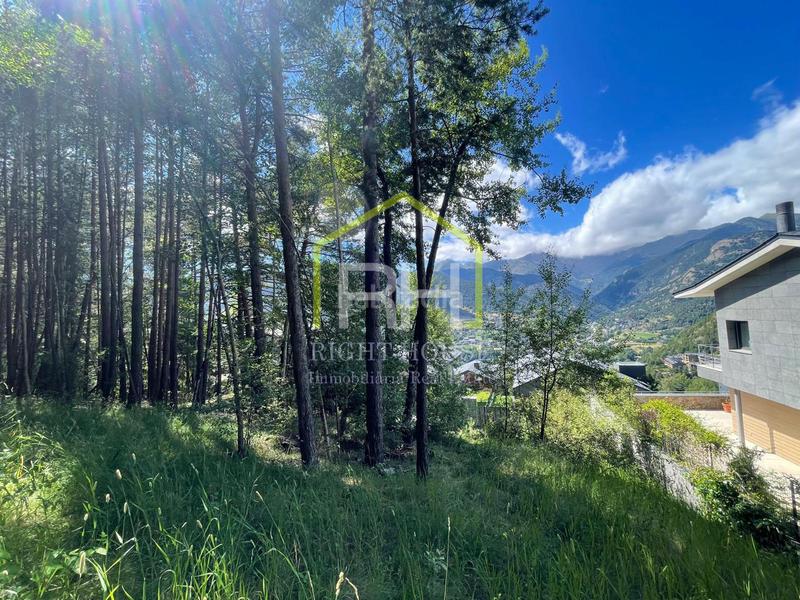 Foto 15519f2c-6792-42e2-b97c-e4fb18807908. Terreno residencial espectacular terreno en venta en La Massana