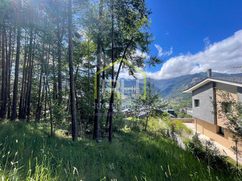 Foto 39f681c3-7ed0-4ddb-926e-51bacb0fd8ad. Terreno residencial espectacular terreno en venta en La Massana