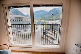 Lloguer Pis  Carrer del pui 25. Piso en alquiler recién reformado en el centro de andorra la vel