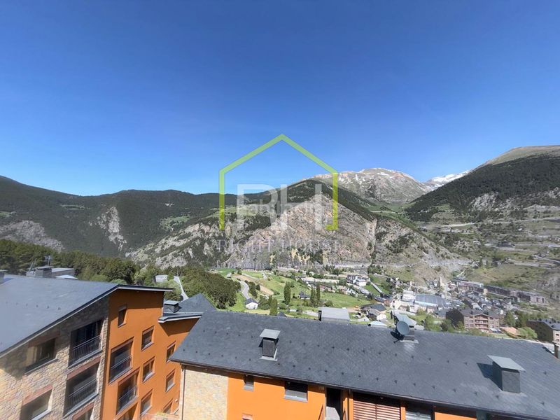 Foto 3e5ad77e-ee76-4156-b55c-97e2d54ade7c. Flat in n/a in El Forn-Prats-Meritxell Canillo