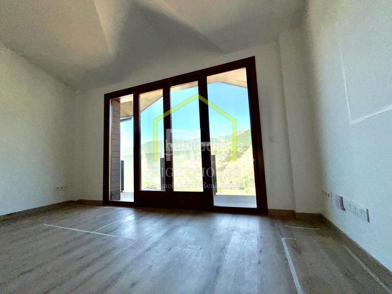 Foto b3b57be8-5e63-4391-8a19-d1ac6b1bb1da. Flat in n/a in El Forn-Prats-Meritxell Canillo
