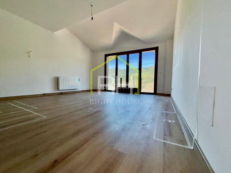 Foto dbede251-b0b0-4e71-b268-55eb45f38b60. Flat in n/a in El Forn-Prats-Meritxell Canillo