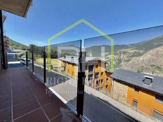 Foto 1f36995c-af1b-48de-8cce-ab34707b5c26. Flat with heating parking in El Forn-Prats-Meritxell Canillo