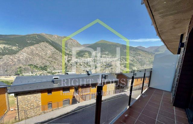 Foto 4bd03ad7-de39-46eb-8353-2f632700d482. Flat with heating parking in El Forn-Prats-Meritxell Canillo