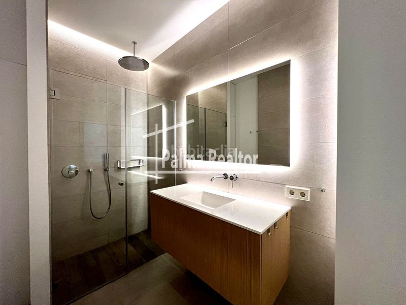 Foto cee698b9-0b73-42b4-85af-60478b21e4e1. Lloguer loft a La Llotja-Born Palma de Mallorca