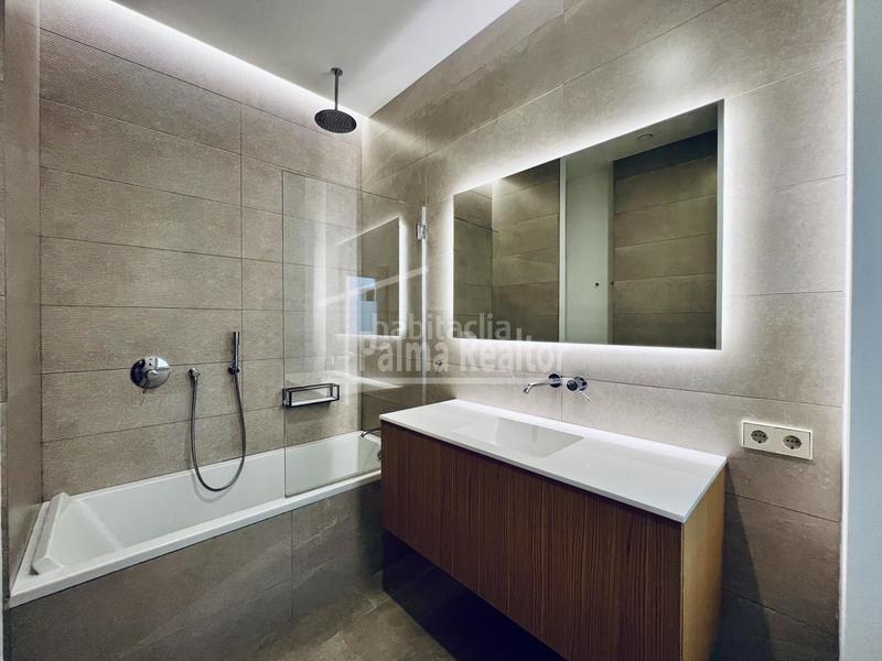 Foto dacdc7c9-9524-4635-ac10-d4c0a3770ef4. Alquiler dúplex en La Llotja-Born Palma de Mallorca