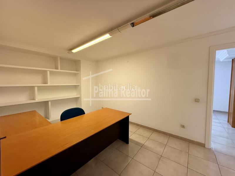 Foto b426a7e8-6c0e-4b33-81c6-759b83cf1970. Office space with parking in La Missió Palma de Mallorca