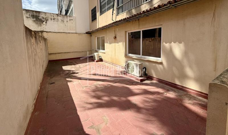 Foto ffeed202-a1fe-4e5b-9a74-9da28b02d2c9. Office space with parking in La Missió Palma de Mallorca