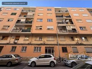 Pis  Carrer de joaquim sorolla. Venta de piso a reformar en palma