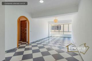 Etagenwohnung  Carrer de la pau. Venta de piso en manacor