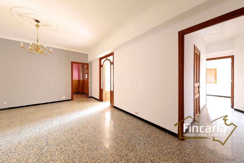 Foto 14ce88b1-f06f-461a-917c-971362fea017. Casa a Campos poble Campos