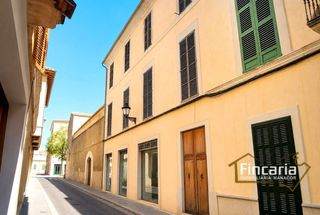 Miete Büro  Major. Alquiler de ofiicna en manacor