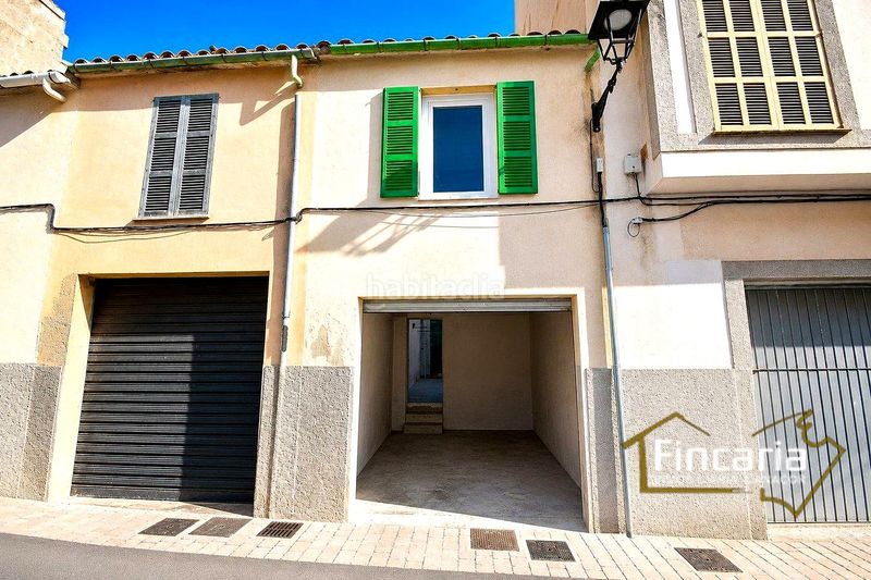 Foto 177abd00-33da-47ec-84a8-03b3bf526df0. Casa amb aparcament a Manacor centre Manacor
