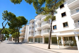 Local Comercial  Joan servera camps. Venta de local comercial en cala millor