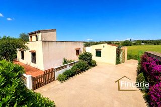 Casale  Poligono poligon 27. Venta de casa rústica en manacor