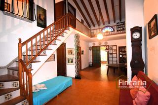 Maison  Carrer del port. Venta de casa unifamiliar con garaje en porto cristo