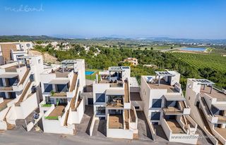 Apartamento en San Miguel de Salinas. Bungalow en planta baja con jardín privado en san miguel de sali