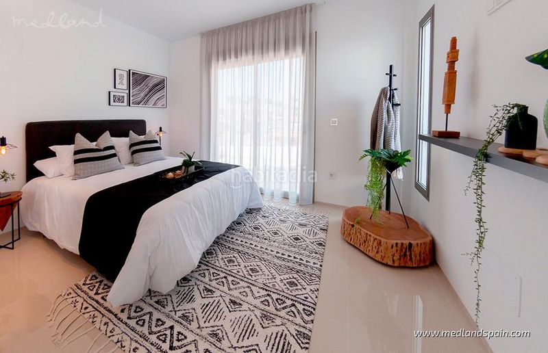 Foto 036a9f50-9844-4629-8085-e98af42f6730. Chalet villa de diseño con 3 dormitorios y piscina privada en los alcázares en Alcázares (Los)
