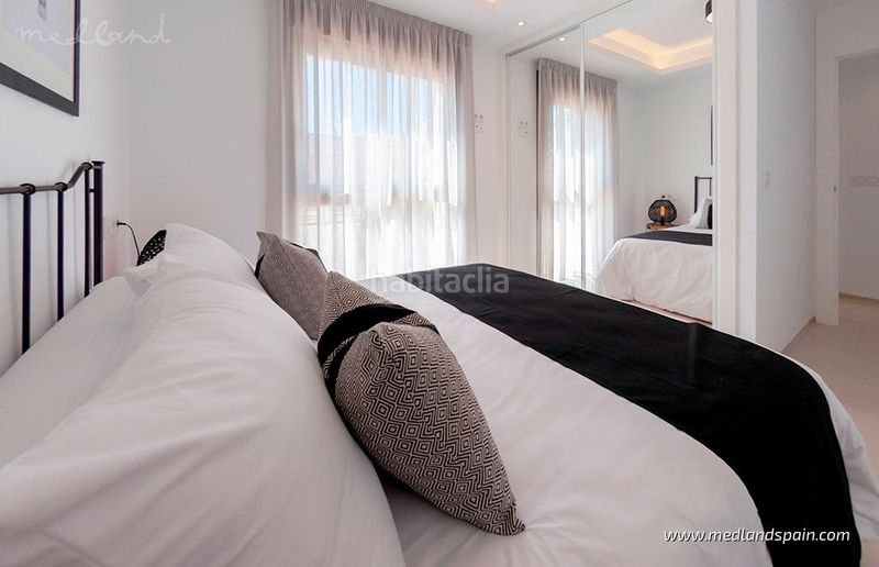 Foto 4dacb8ba-79d5-40a1-8d6a-6d611b1c69d5. Chalet villa de diseño con 3 dormitorios y piscina privada en los alcázares en Alcázares (Los)