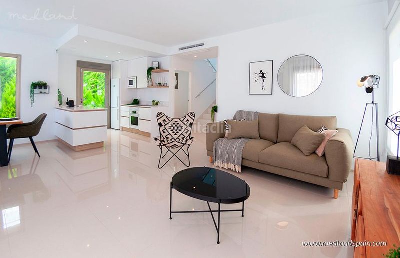 Foto c31b54c8-b7d1-403f-9140-8f487ab2feed. Chalet villa de diseño con 3 dormitorios y piscina privada en los alcázares en Alcázares (Los)