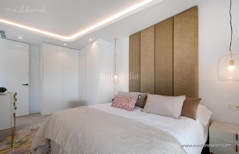 Foto 6f53c024-4434-4126-bbdd-bdf356a302d8. Chalet avec parking piscine dans La Florida Orihuela