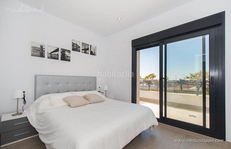 Foto a1c1ed19-dd19-441e-9635-13bb33dc024d. Chalet moderno chalet de 3 dormitorios y solárium privado en ciudad quesada en Rojales