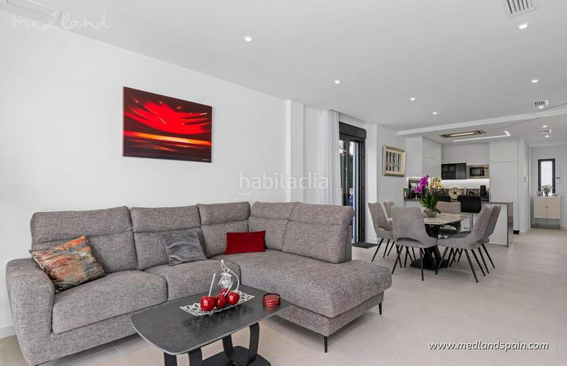 Foto ea1b0e08-397b-449a-aea5-617f8bd1d399. Chalet avec chauffage parking piscine dans Los Secanos Guardamar del Segura