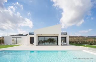 Xalet a Baños y Mendigo. Exclusivo chalet de una planta en primera línea de golf en murci