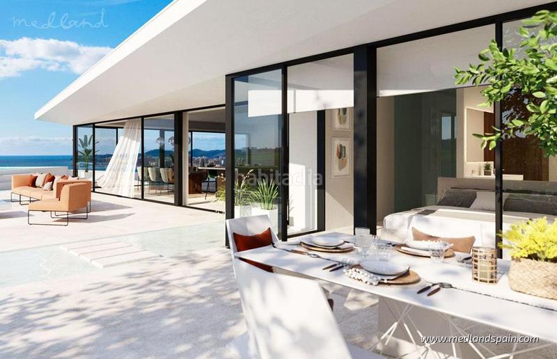 Foto a3ca3f1c-e4c2-412d-9c8f-6aa00e778bb2. Apartamento ático con piscina privada y vistas al mar a 250 metros de la playa en Fuengirola