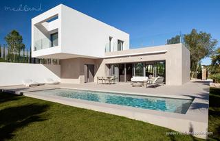 Chalet à Lomas de Campoamor - Las Ramblas. Moderna villa con piscina privada y vistas panorámicas en las co