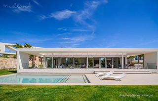 Chalet à Lomas de Campoamor - Las Ramblas. Chalet de una planta con piscina privada y vistas panorámicas en