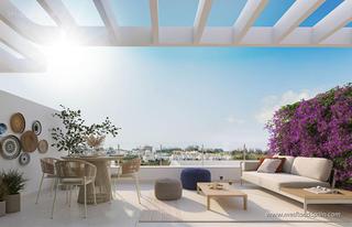 Apartament a Riviera del Sol. Ático de 3 dormitorios con solárium privado en primera línea de
