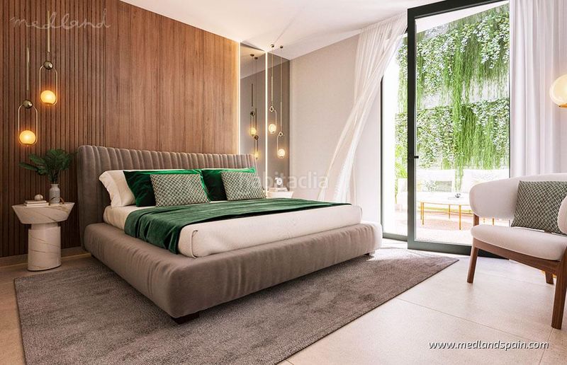 Foto 06e9ba5b-6cac-4d8f-8ca0-fb4bff147d18. Apartamento  en planta baja con 4 dormitorios y vistas panorámicas en Estepona
