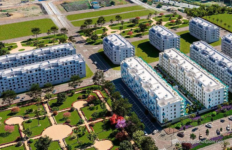 Foto 5039f187-bbdf-4ded-8ca5-09be64176695. Apartament amb piscina a Las Flores Mijas