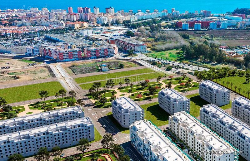 Foto 8d267e2f-2d4c-4f55-abd2-b1cbd83e26de. Apartament amb piscina a Las Flores Mijas