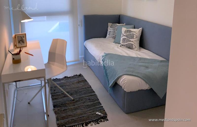 Foto 48e14d7f-9e6b-43fb-9eb6-197315b43866. Chalet moderno chalet de 3 dormitorios y amplia terraza en Daya Nueva