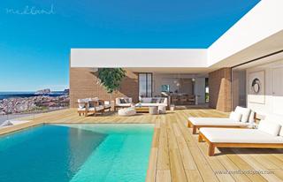 Chalet en Cumbre del Sol. Lujosa villa con piscina privada y vistas panorámicas al mar en