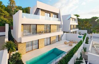Chalet in Golf Bahía. Chalet con piscina privada, sótano y solárium en finestrat