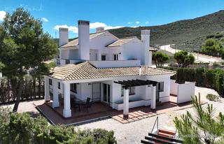 Casa adossada a La Pinilla - Las Palas. Chalet adosado de 3 dormitorios con parcela privada en fuente ál