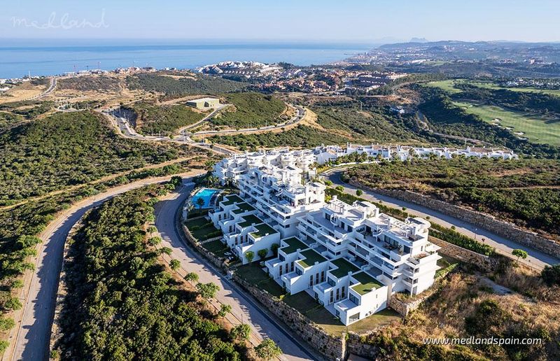 Foto b281b9f6-77c5-446e-8324-4d95e0322ae4. Apartament amb calefacció piscina a Casares golf - Casares del sol Casares